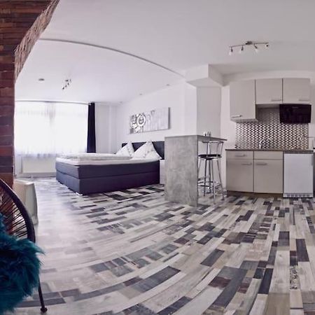 Moderne Wohnung Schwarzwald - In Bester Lage Direkt Am Fluss Бад-Вильдбад Экстерьер фото